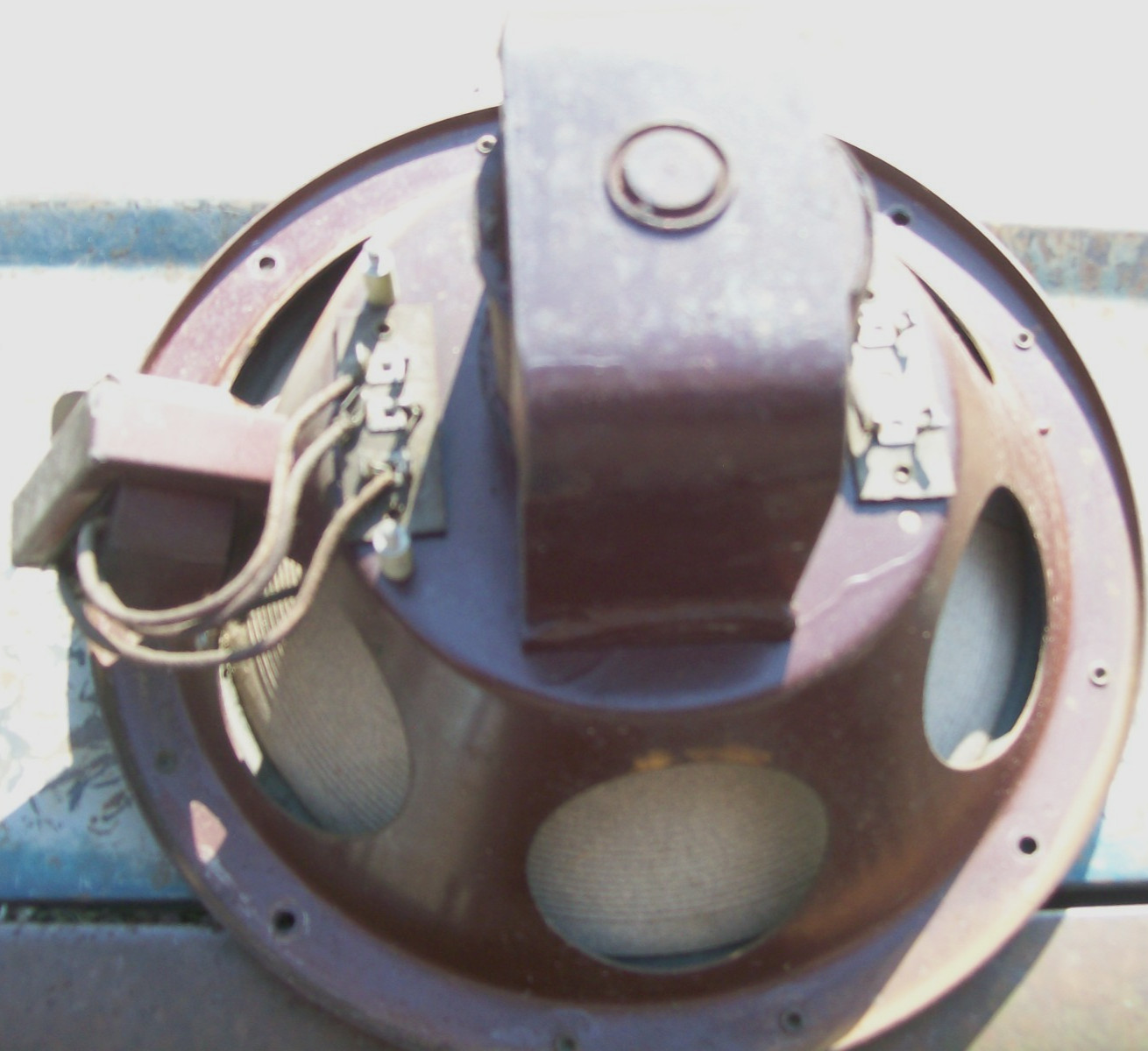 RCA model R-90 radio speaker