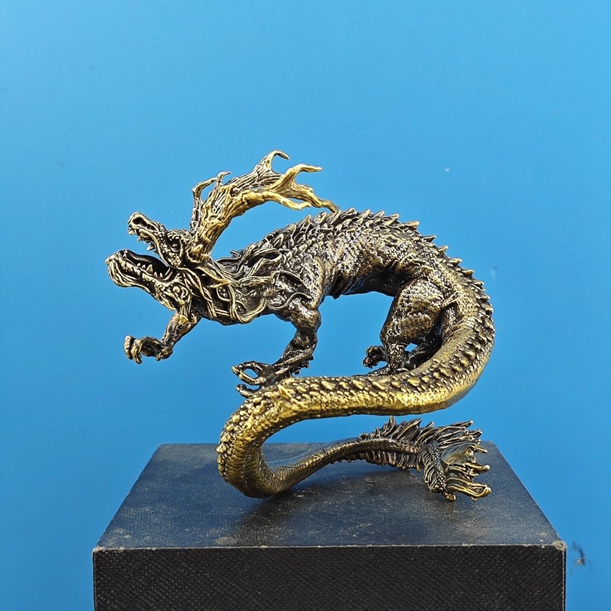 Brass Chinese Dragon Feng Shui Zodiac Dragon Sculpture Rockery Aquarium Decor