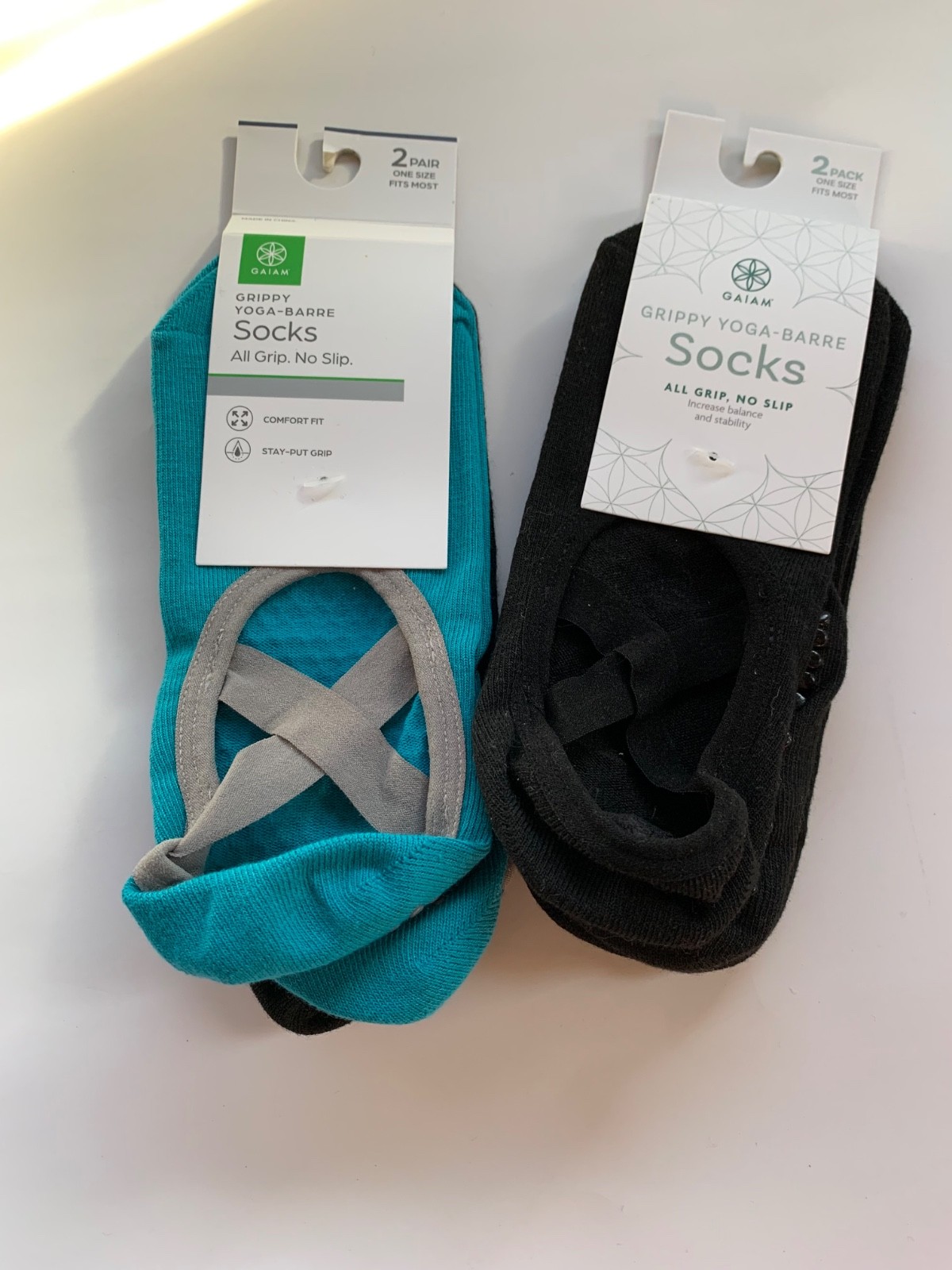 NEW! Gaiam Grippy Yoga-Barre Socks 2 pair All Grip No Slip One Size Comfort Fit