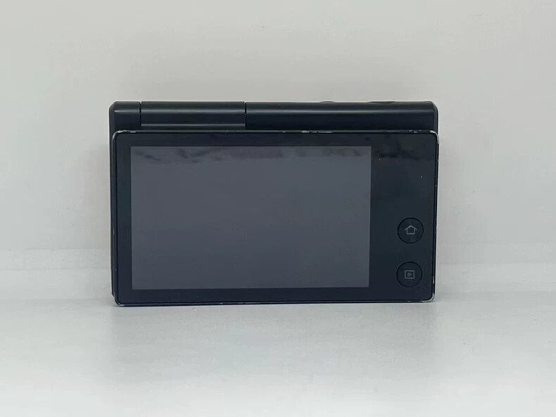 Samsung MV800 Flip-out Touch Screen Vlog Compact Digital Camera 16MP
