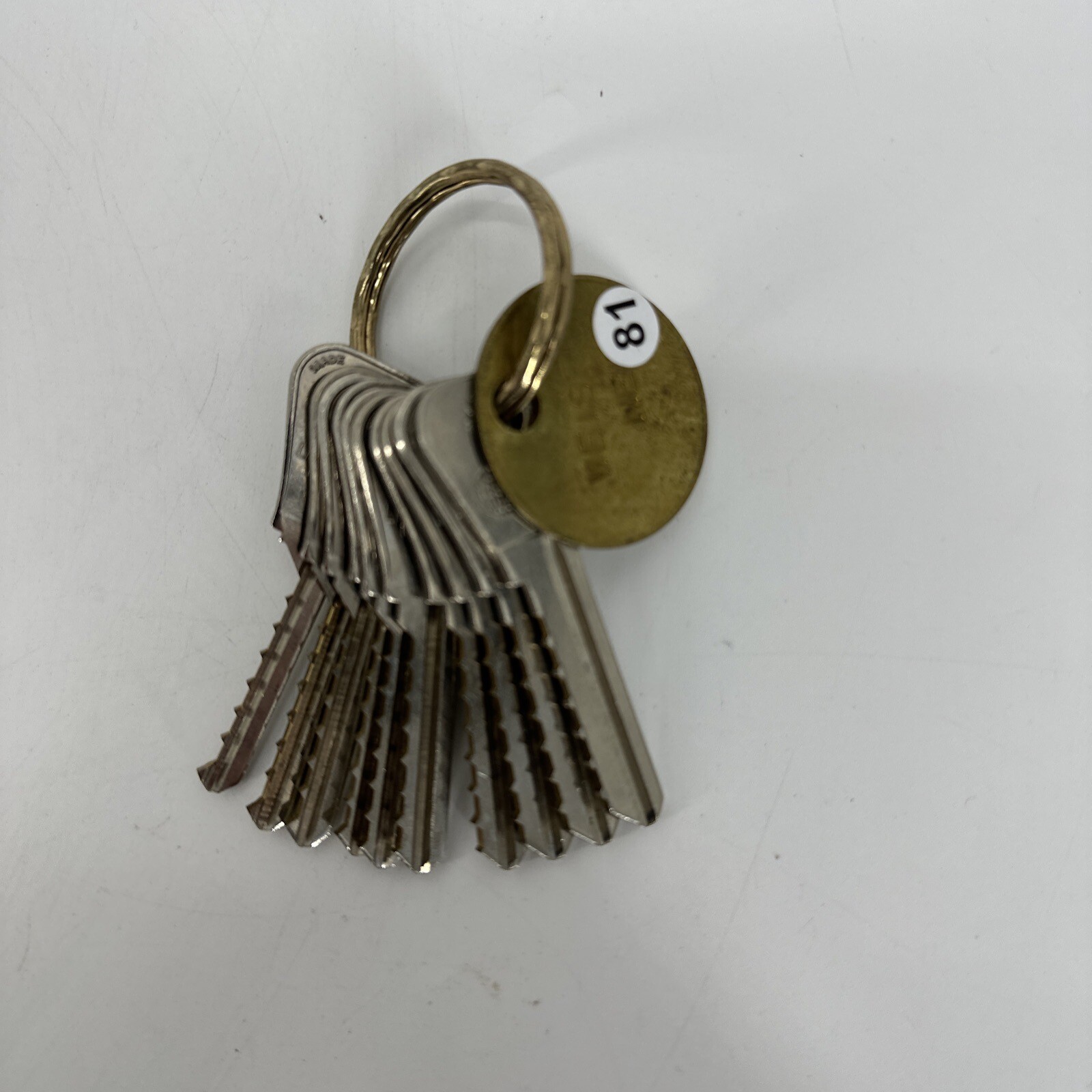 SET OF 10 WEISER ILCO L1054WB Lock Guide Master Key Set #0-9