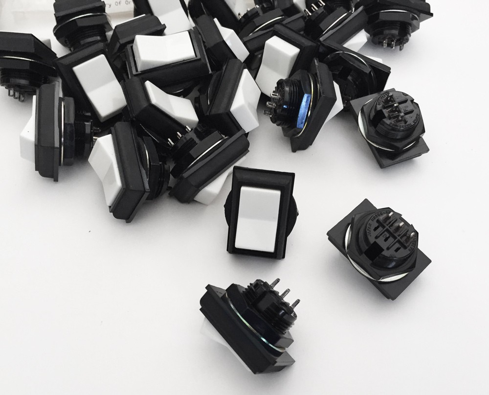 NEW 34/LOT * MOUNTAIN Rocker Switch 10DS389 SPDT 6A / 125V Black On/Off
