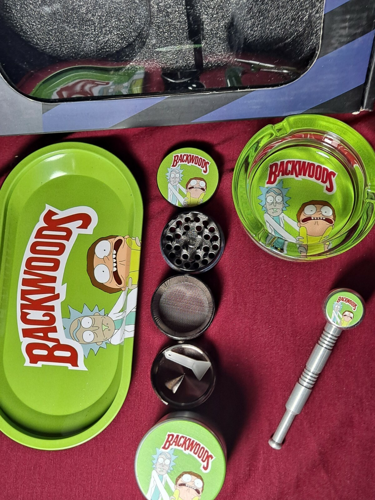 5 Pcs Smoker's Gift Set With Tray And Grinder