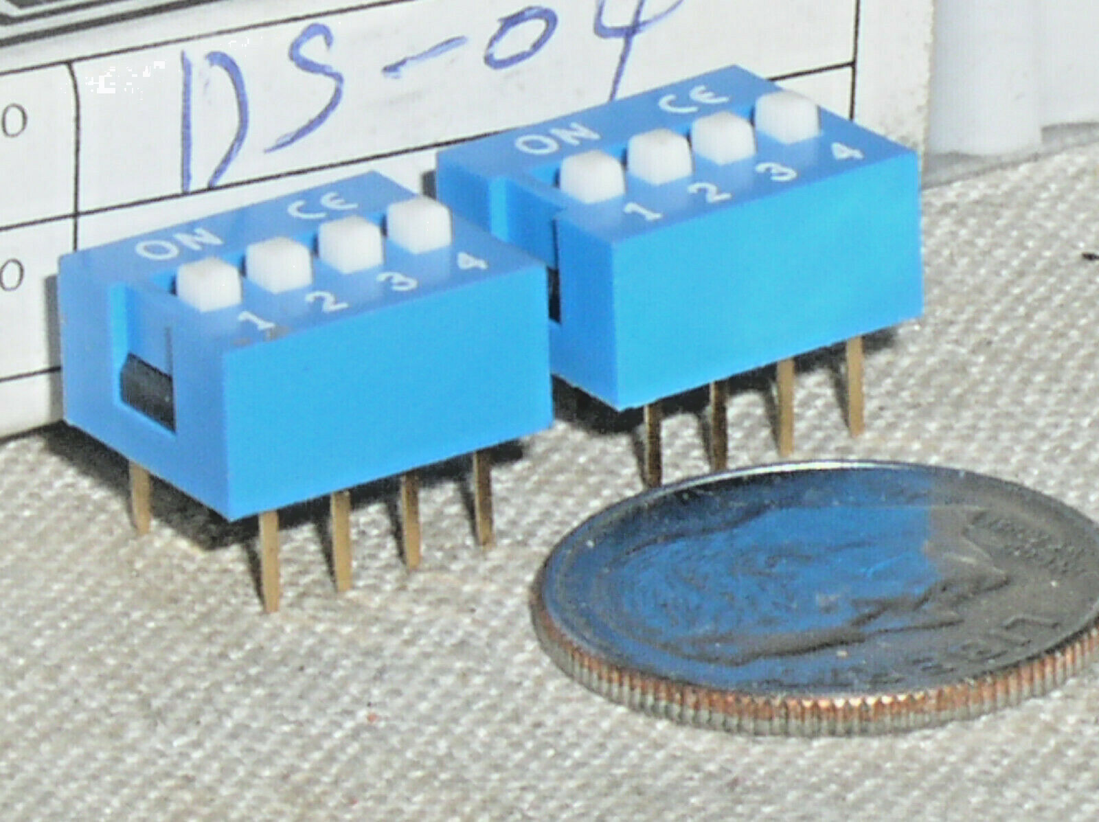 2 NEW METALTEX DS-04 4 POS POSITION 4PST 8 PIN AU P STANDARD DIP SWITCH SW USA
