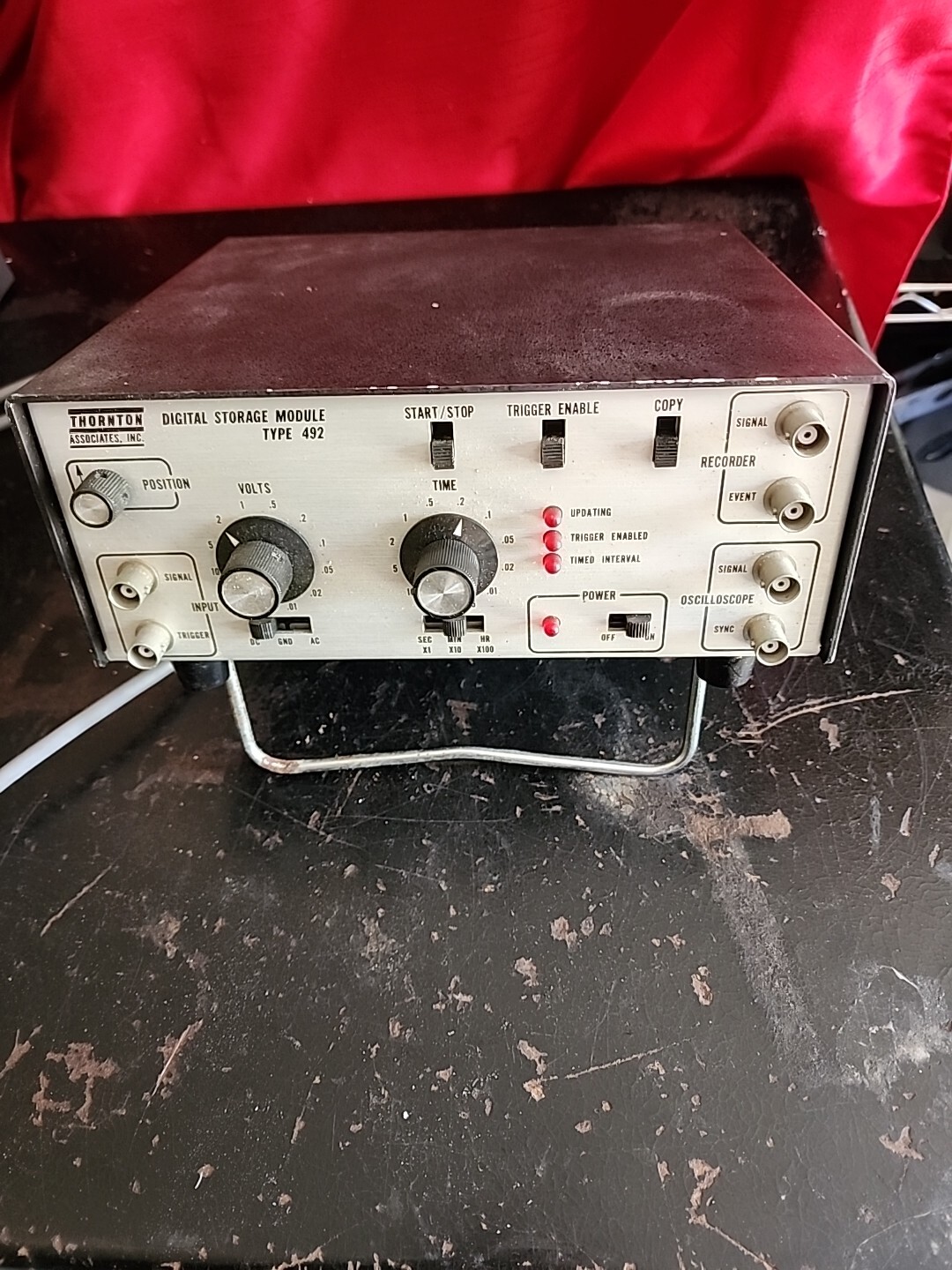 THORNTON ASSOCIATES INC.  DIGITAL STORAGE MODULE TYPE 492...P/R BROKEN WIRE  ?
