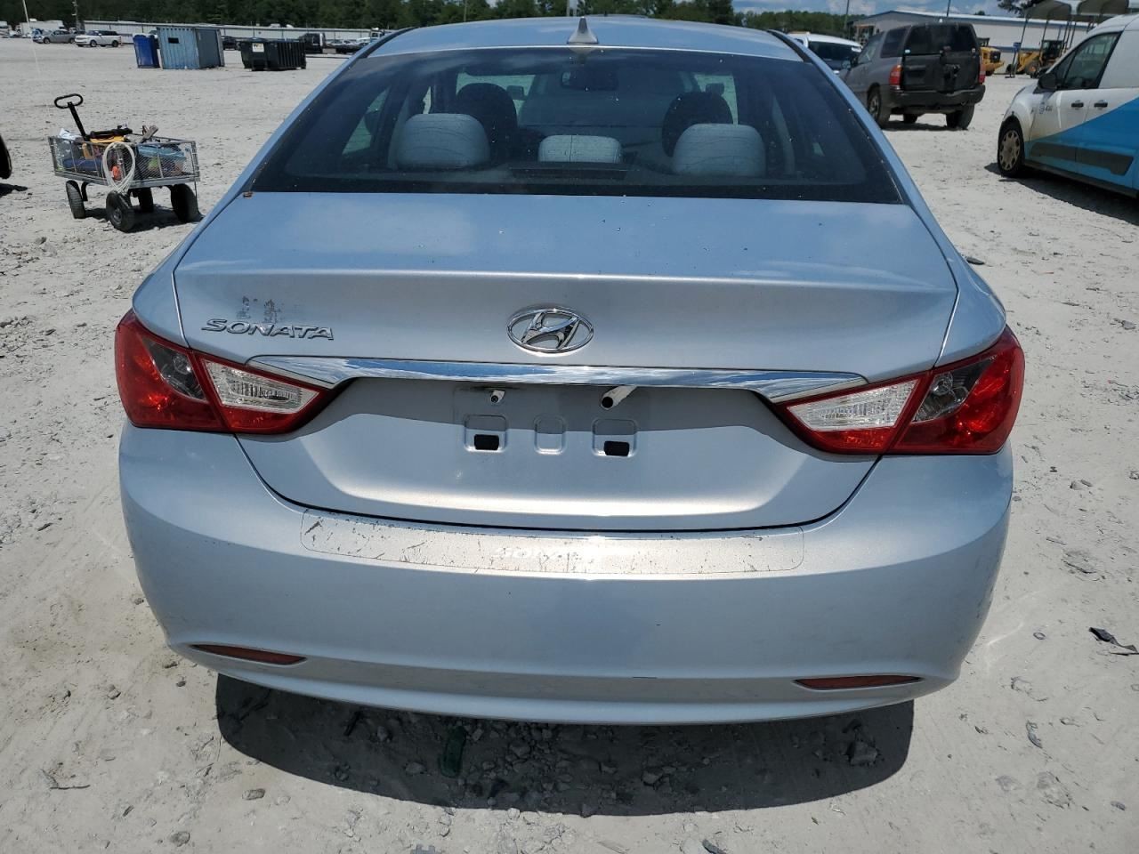 SONATA 2013 Glove Box 4747335