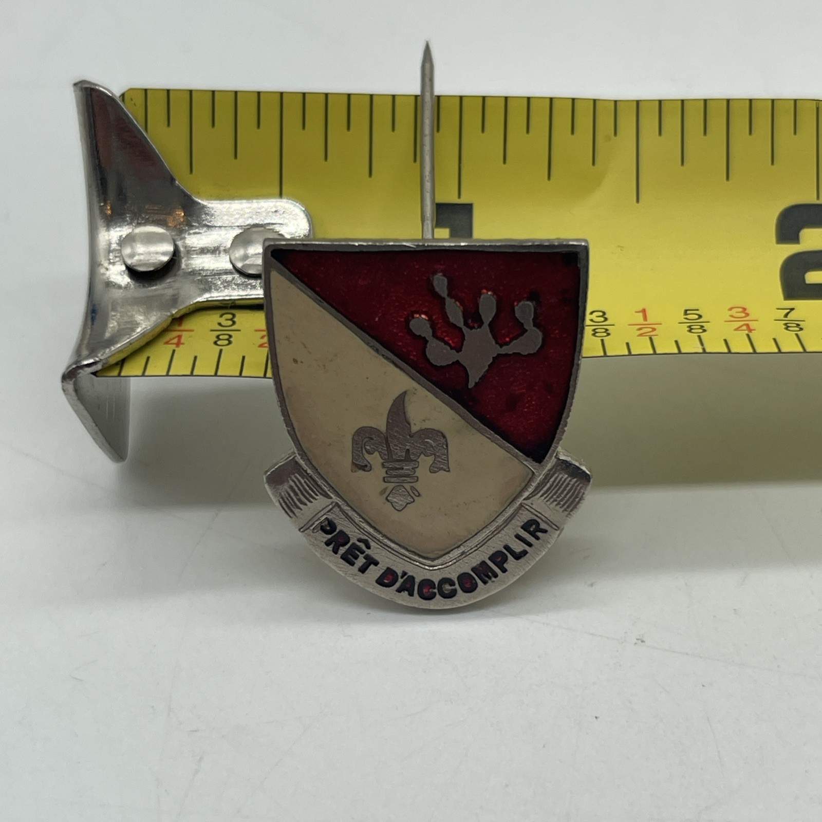 U.S. Military 106th Quartermaster Regiment DUI Pin back PRET DACCOMPLIR Dondero