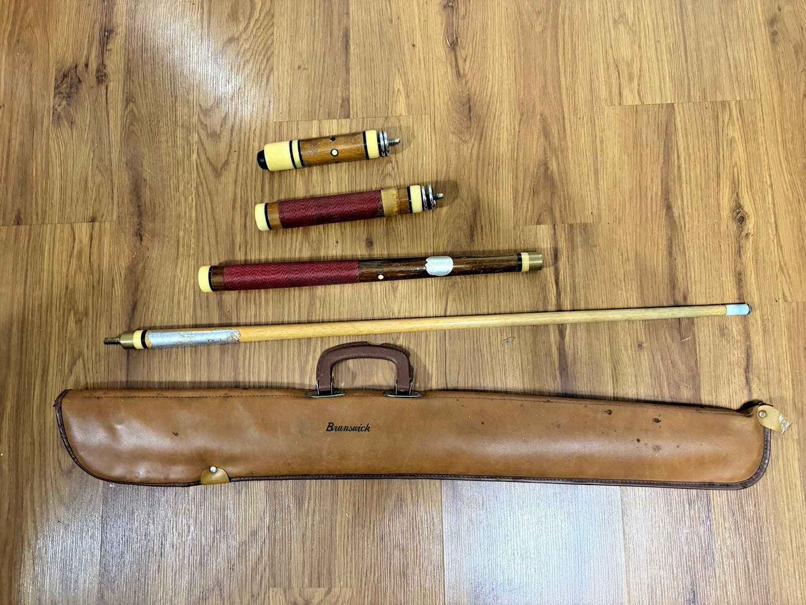 Vintage 1960s Adam/National Japan 4-Piece Pool Cue w/ Brunswick 60's Soft Case