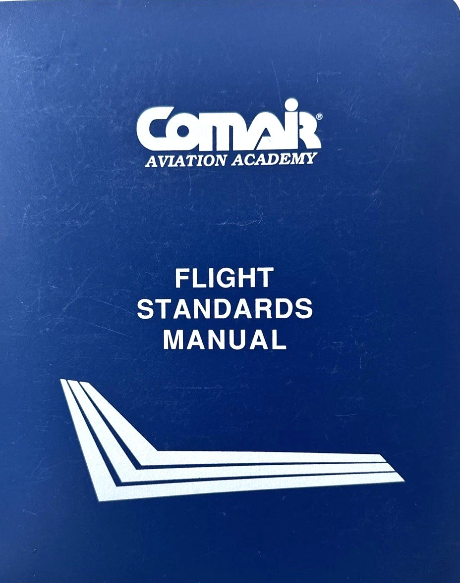 Comair CESSNA-172RG  Flight Standards Manual, 1992, Ring Bound *EXCELLENT*