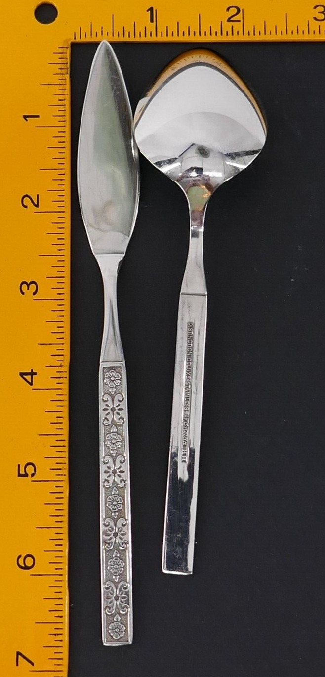 7 Pc ONEiDA DiSTiNCTiON DELUXE HH CAPRi SERViNG FLATWARE HOSTESS SET