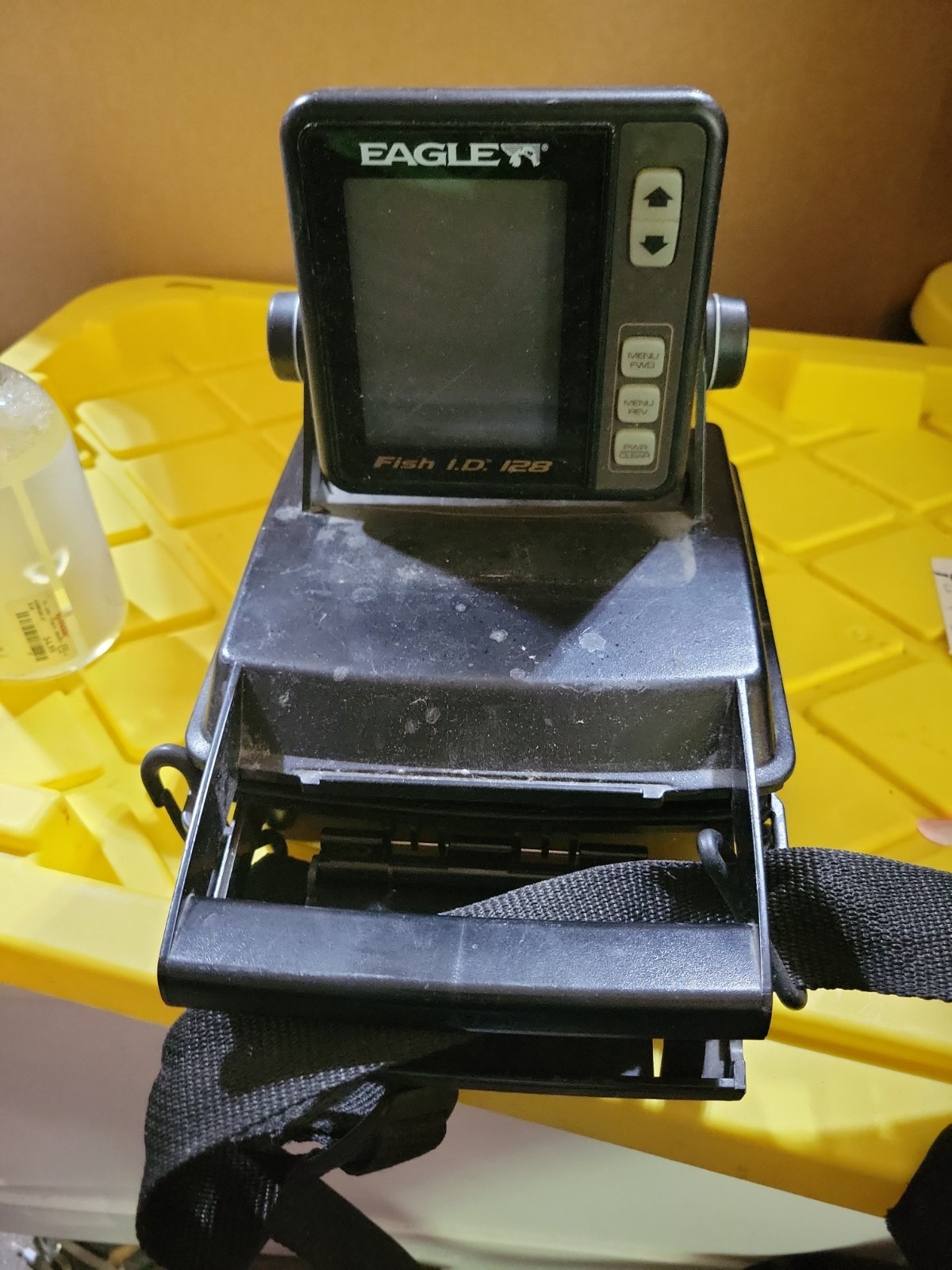 EAGLE FISH I.D.128 FISH FINDER Tested &Works  Read Description Fully