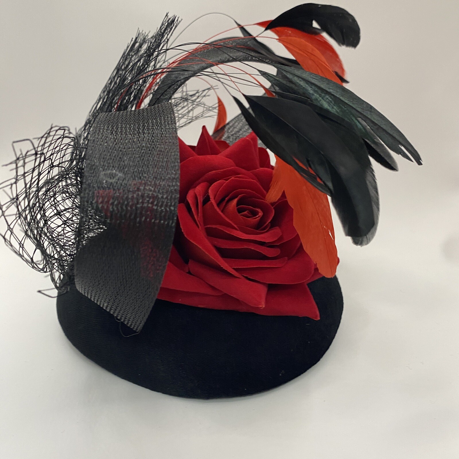 Fascinator Hat Veil Feather Hair Clip Rose Tea Party Pillbox Derby Babeyond Red