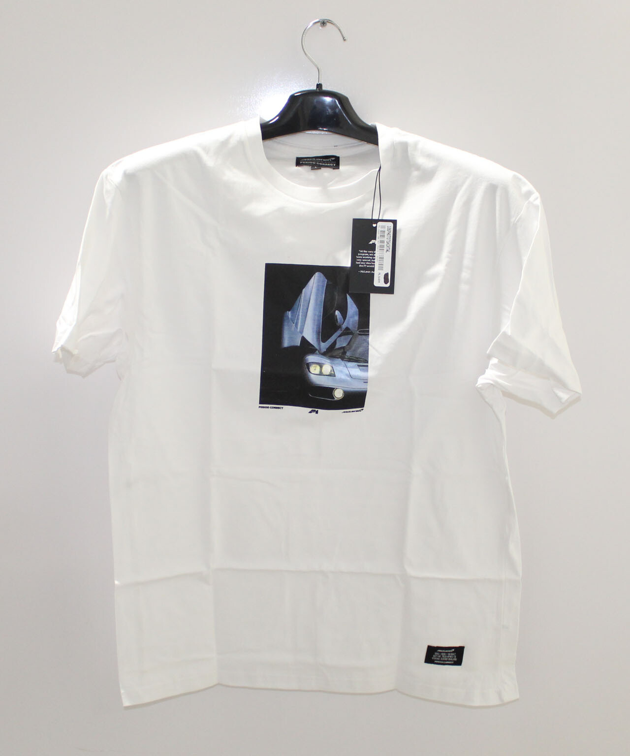 McLaren 106 White Photo T-Shirt Size Large Part Number - 106PHOTOTSHIRTWL
