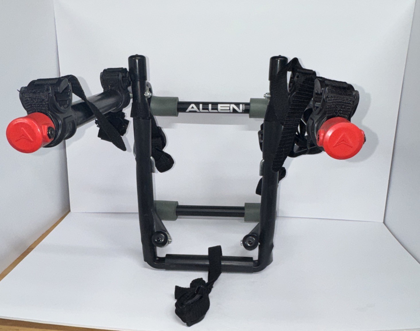 Allen Sports Deluxe 2-Bike Trunk Mount Rack, Model 2-Bike, Red/ Black