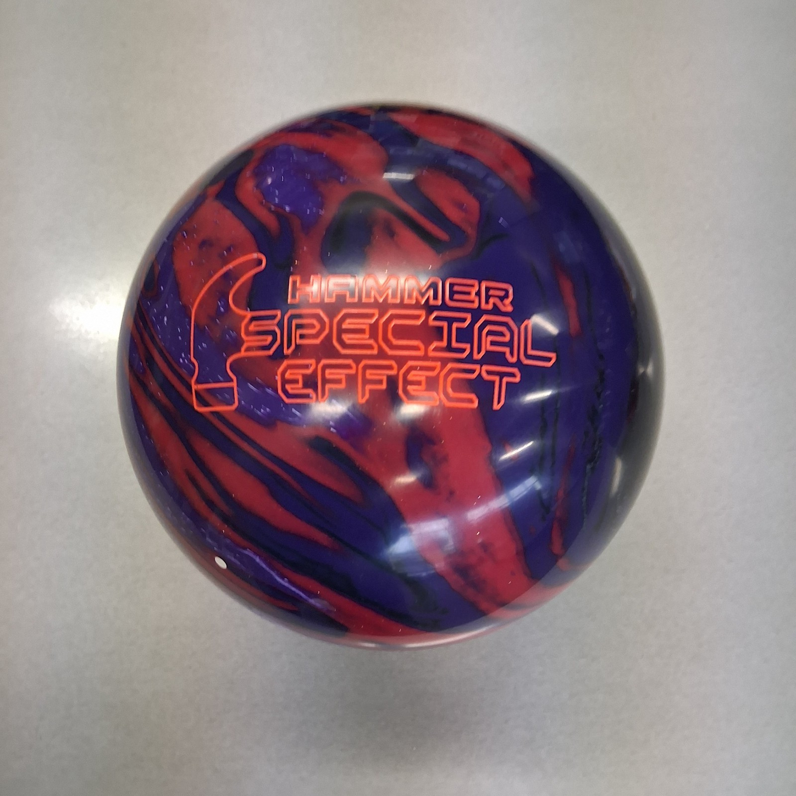 Hammer Special Effect  PRO CG bowling ball 14 LB    new in box    #020