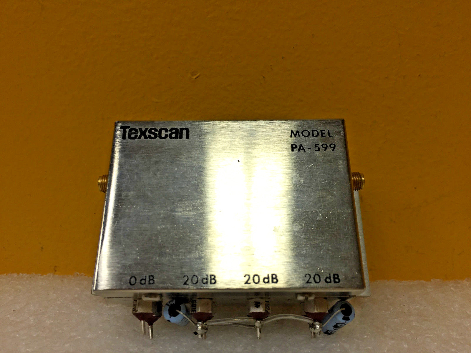 Texscan PA-599 DC to 500 MHz, 28 V, 0 to 20 dB, SMA (F-F) Switched Attenuator