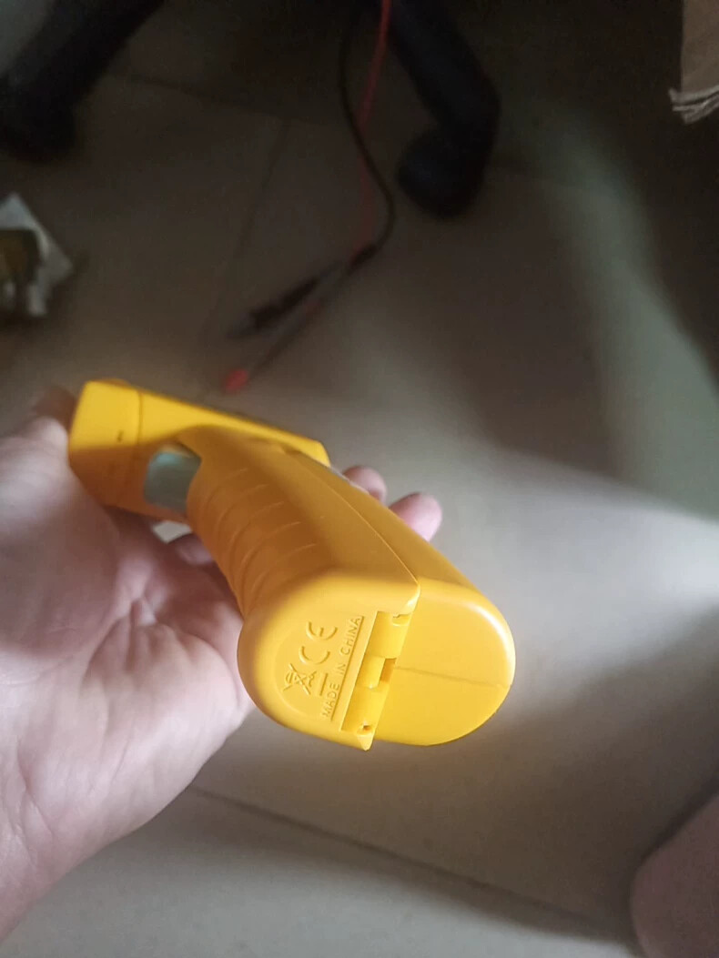 1 pcs Fluke 59Mini Thermometer( no box)