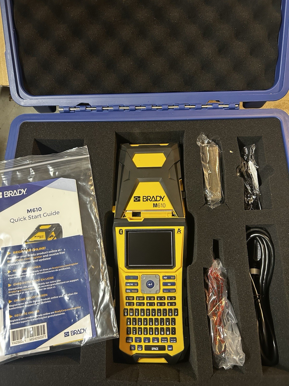 Brady M610 Handheld Label Maker with Hard Case, 2" Tape M610-B-Kit