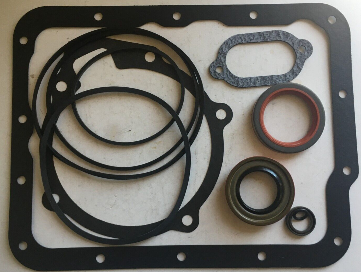 1951-57 Ford Small 1955-57 Medium Case (58-67 also) Fordomatic External Seal Kit