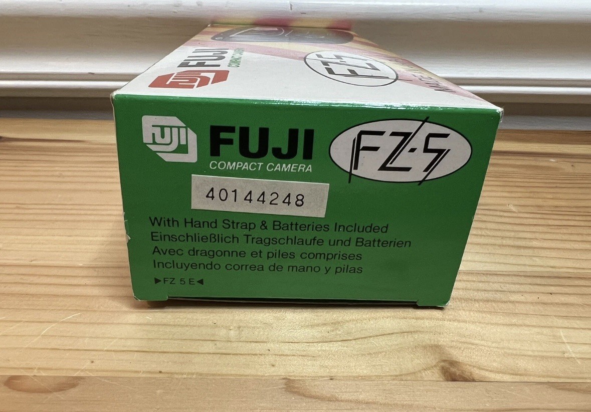 Unused Film Camera boxed - Fuji FZ-5 Point & Shoot
