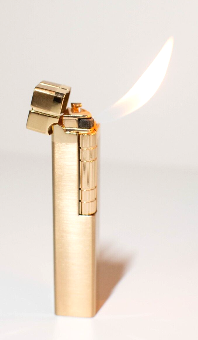 Vintage Classic Style Butane Lighter - Soft Torch Flame - Side Scroll Ignition
