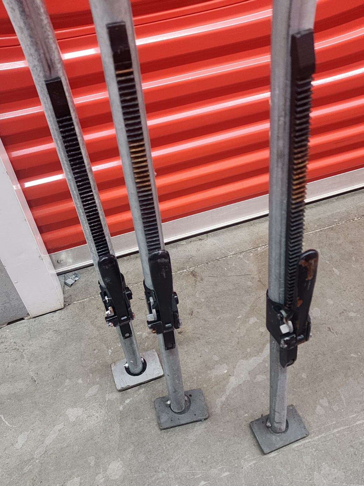 Save A Load 080-01012 Sl 30 Series Bar,  84" 114" Fixed Feet Yellow Powder Coat