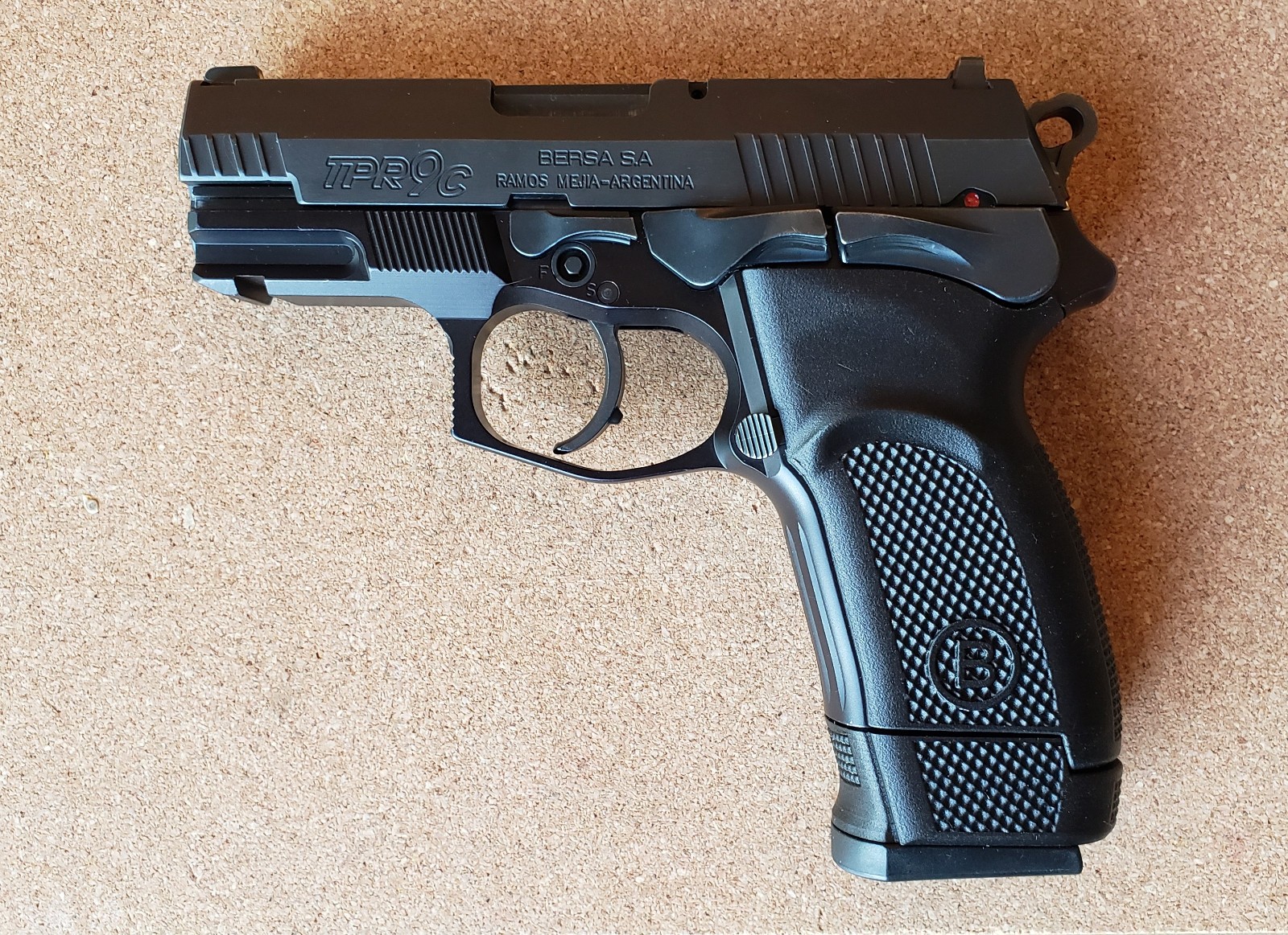 Bersa TPR9C Compact Pistol Grip Upgrade, Enhanced Texture & Backstrap, Thunder.