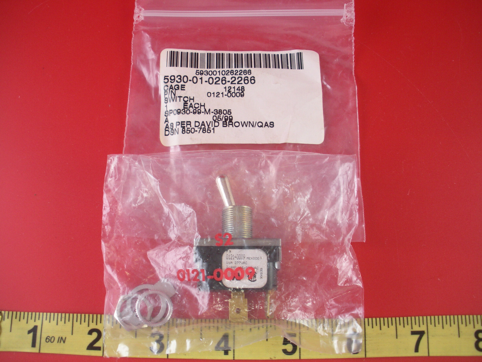 McGill 0121-0009 Toggle Switch 15a 277vac 3/4HP 5930-01-026-2266 ON OFF Snap New