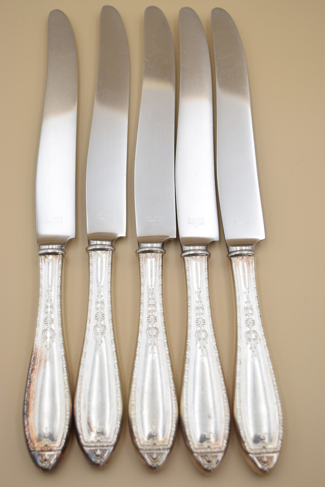 17pc Alvin Louisiana Flatware Set Knife Dinner Fork Teaspoon