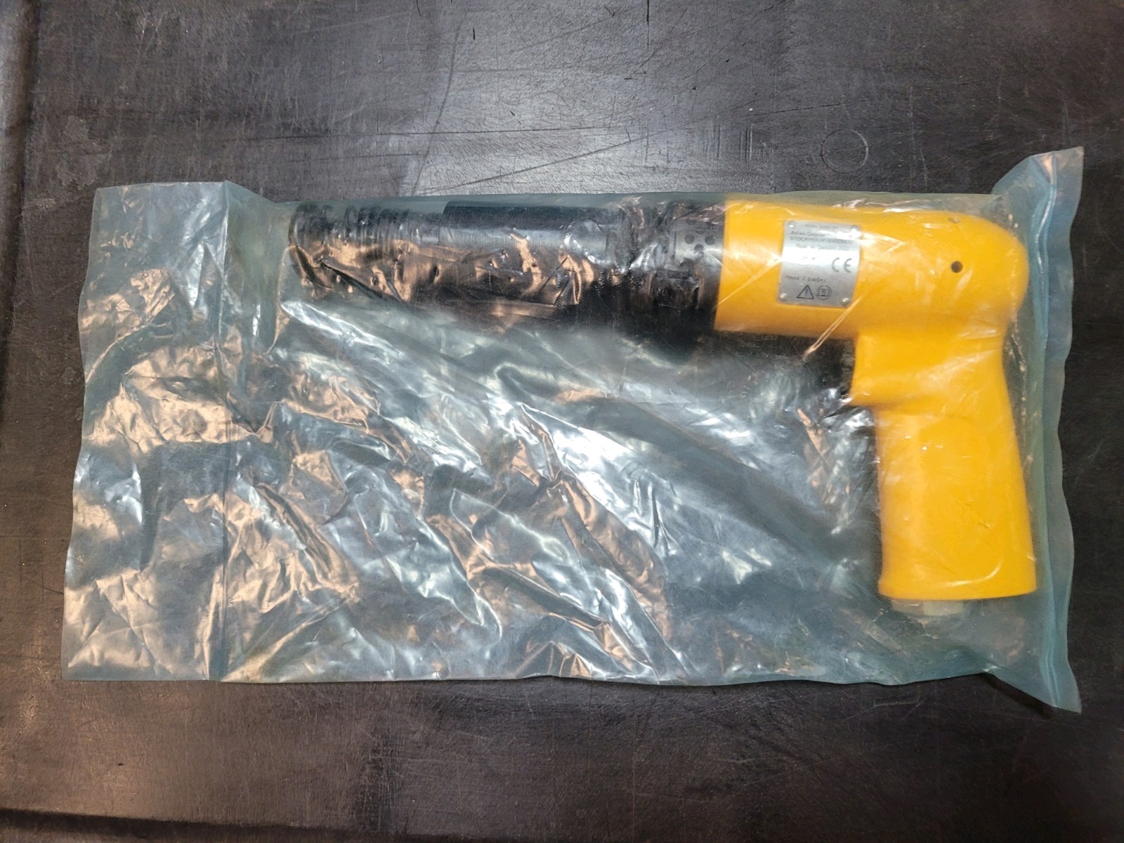 NewOldStock ATLAS COPCO RRH08P Pneumatic Riveting Hammer Rivet Gun RRH 08P-NPT