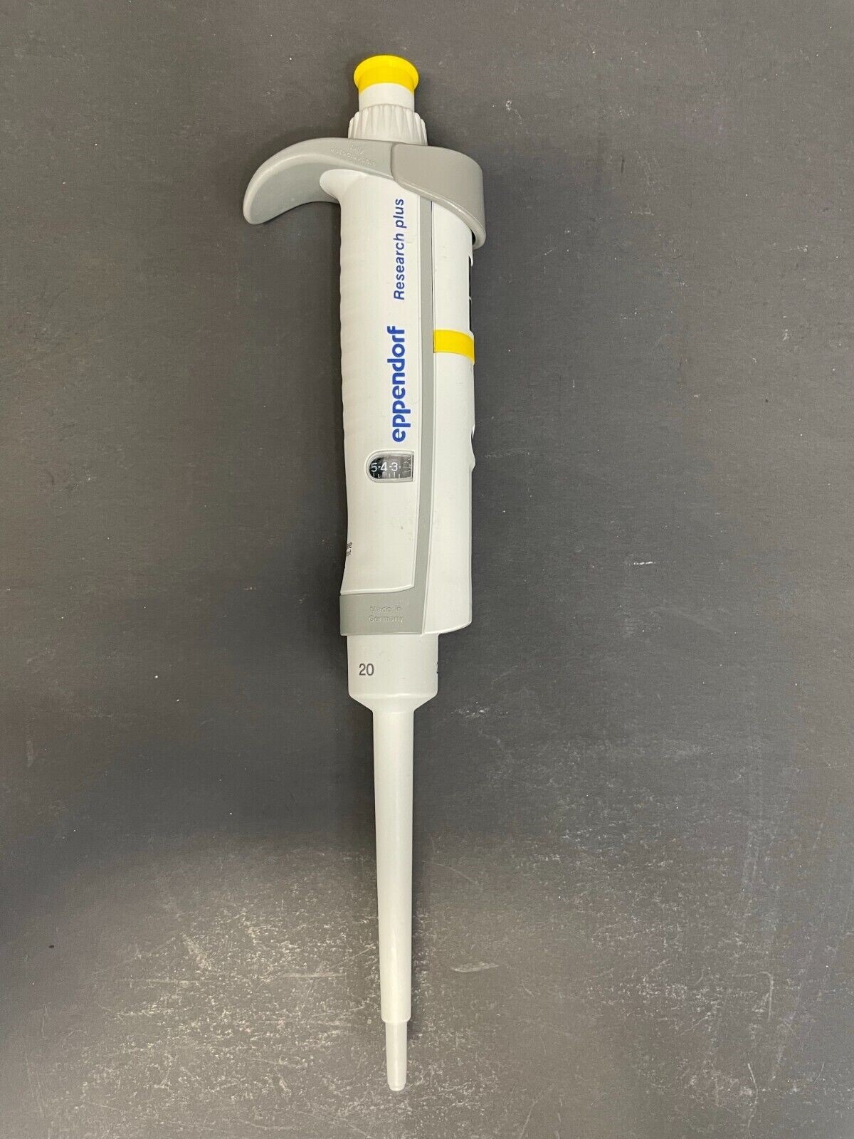 Eppendorf Research Plus Pipette Single Channel 20 ul Adjustable