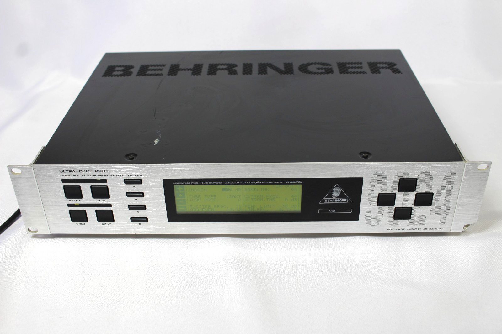 Behringer DSP9024 Ultra-Dyne Pro Digital Processor 24bit Dual DSP Mainframe