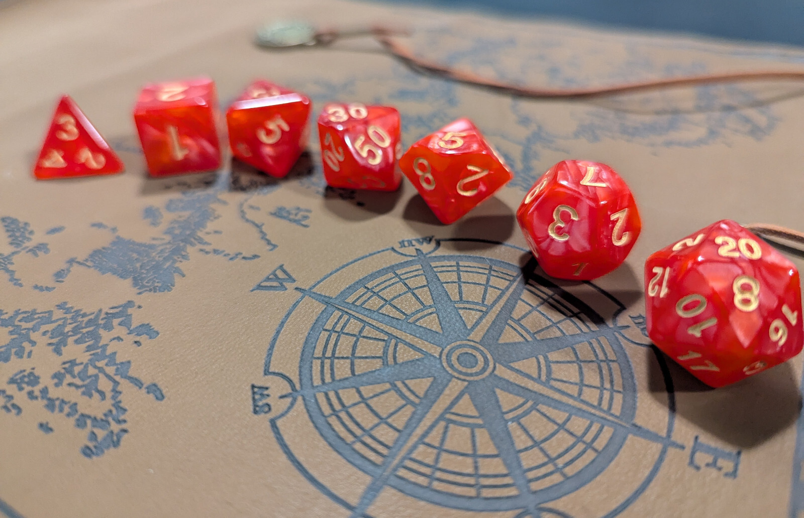 ✨Fire & Gold✨ 7 Dice Set Poly RPG DnD Dungeons Dragons AD&D Pathfinder d20