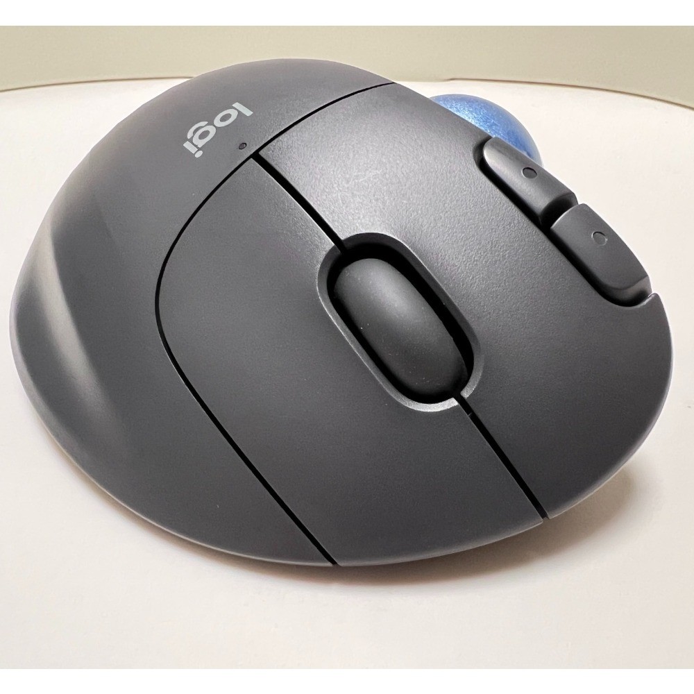Logitech Ergo M575 Trackball - Comfort Thumb Control Programmable Buttons Black