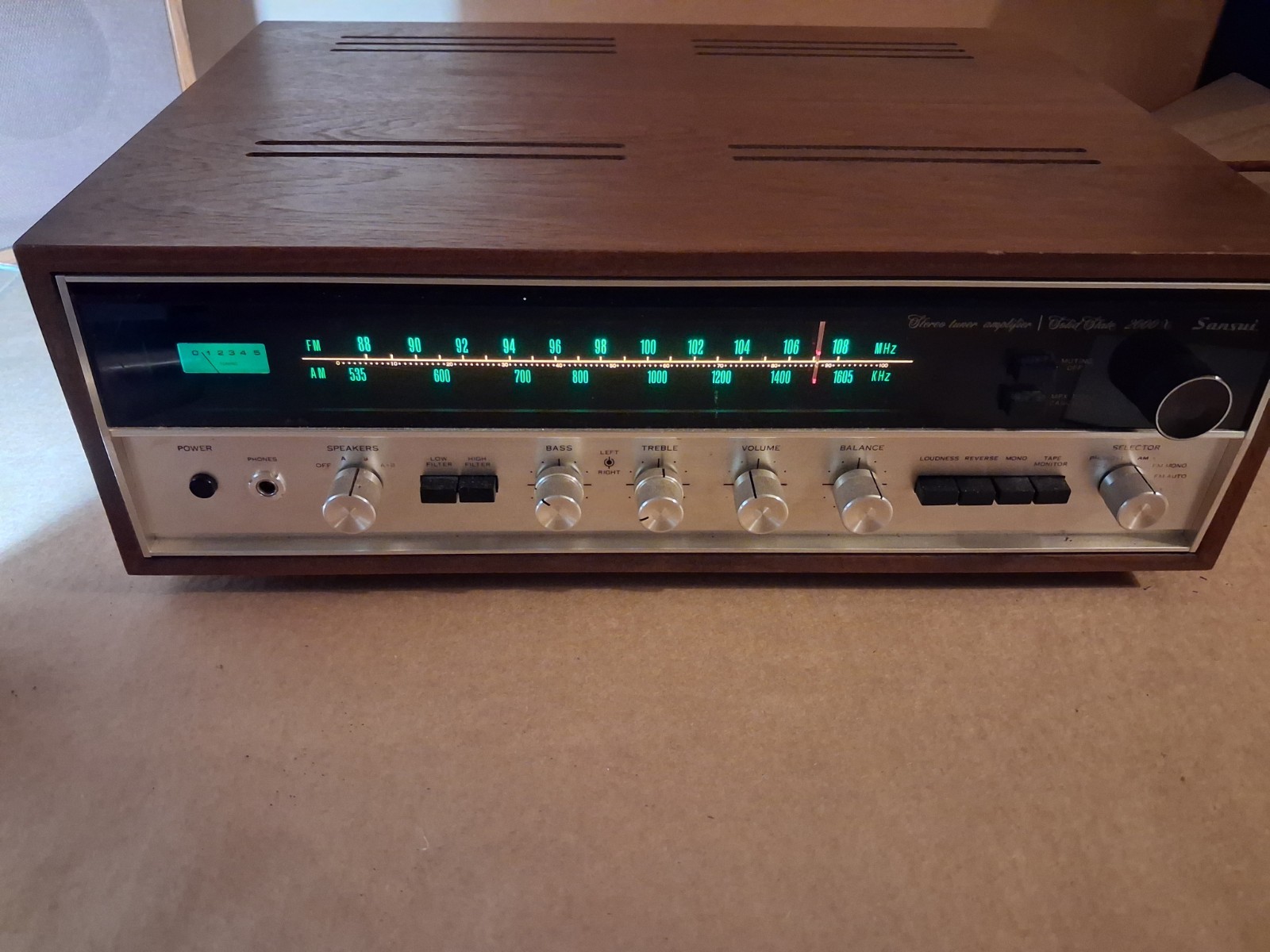 Vintage Sansui 2000x Receiver Stereo Tuner Amplifier Works See Description