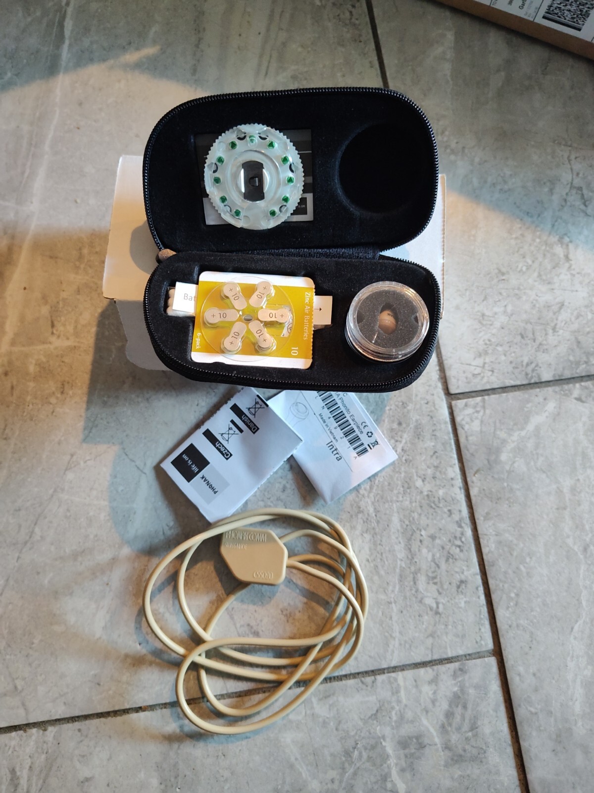 Motorola RLN4922, RLN4922A Wireless Neckloop and Completely Discreet Earpiece