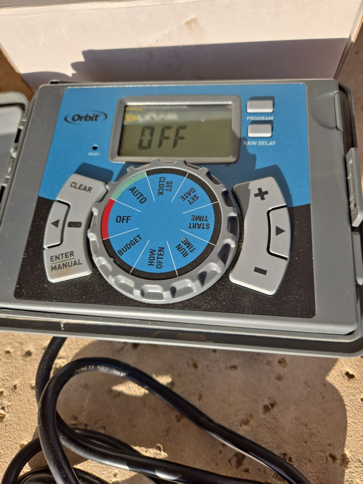 Orbit 27894 b-hyve Indoor/Outdoor 4 Station Sprinkler Timer