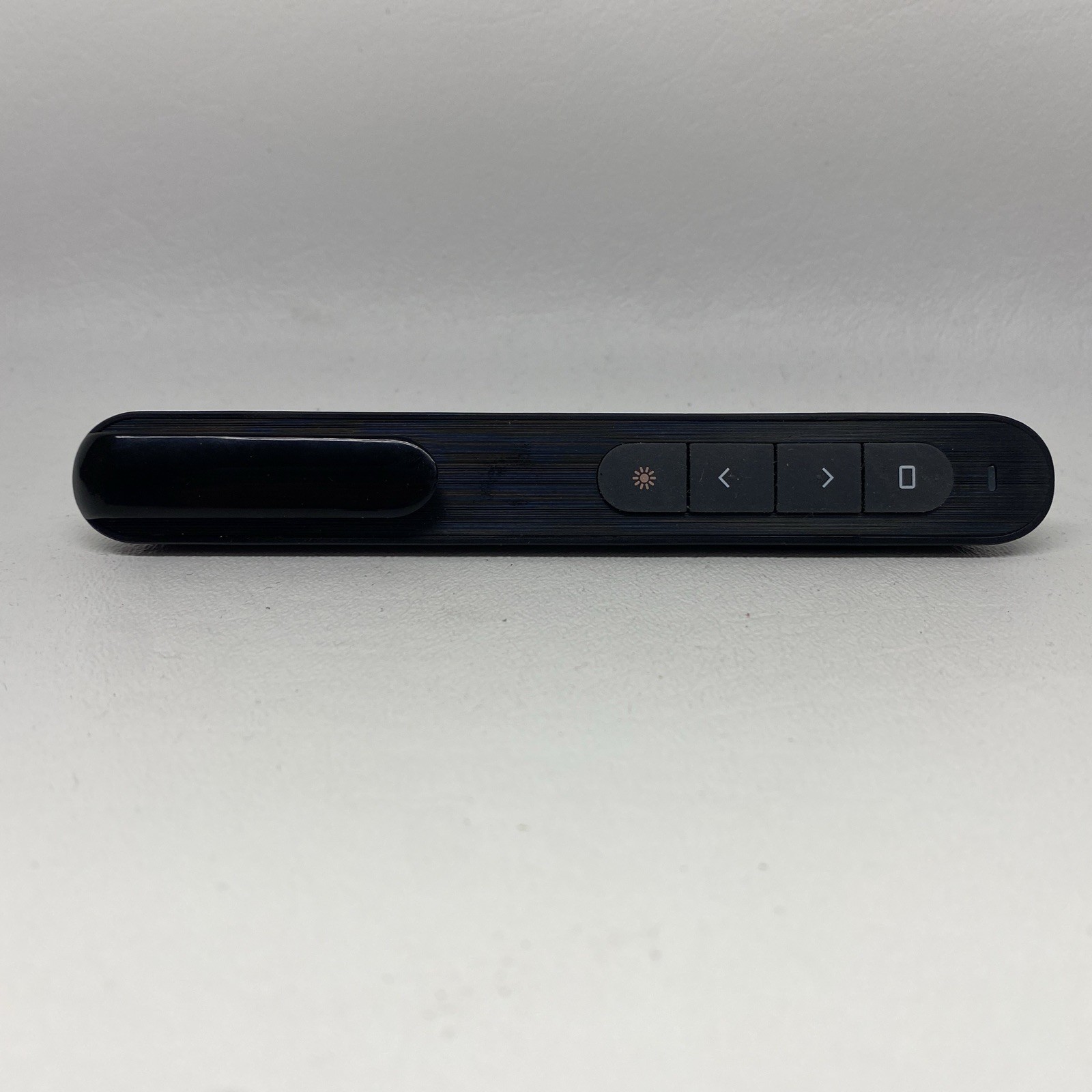 Wireless Presenter, Hyperlink Volume Control Presentation Clicker RF 2.4GHz USB