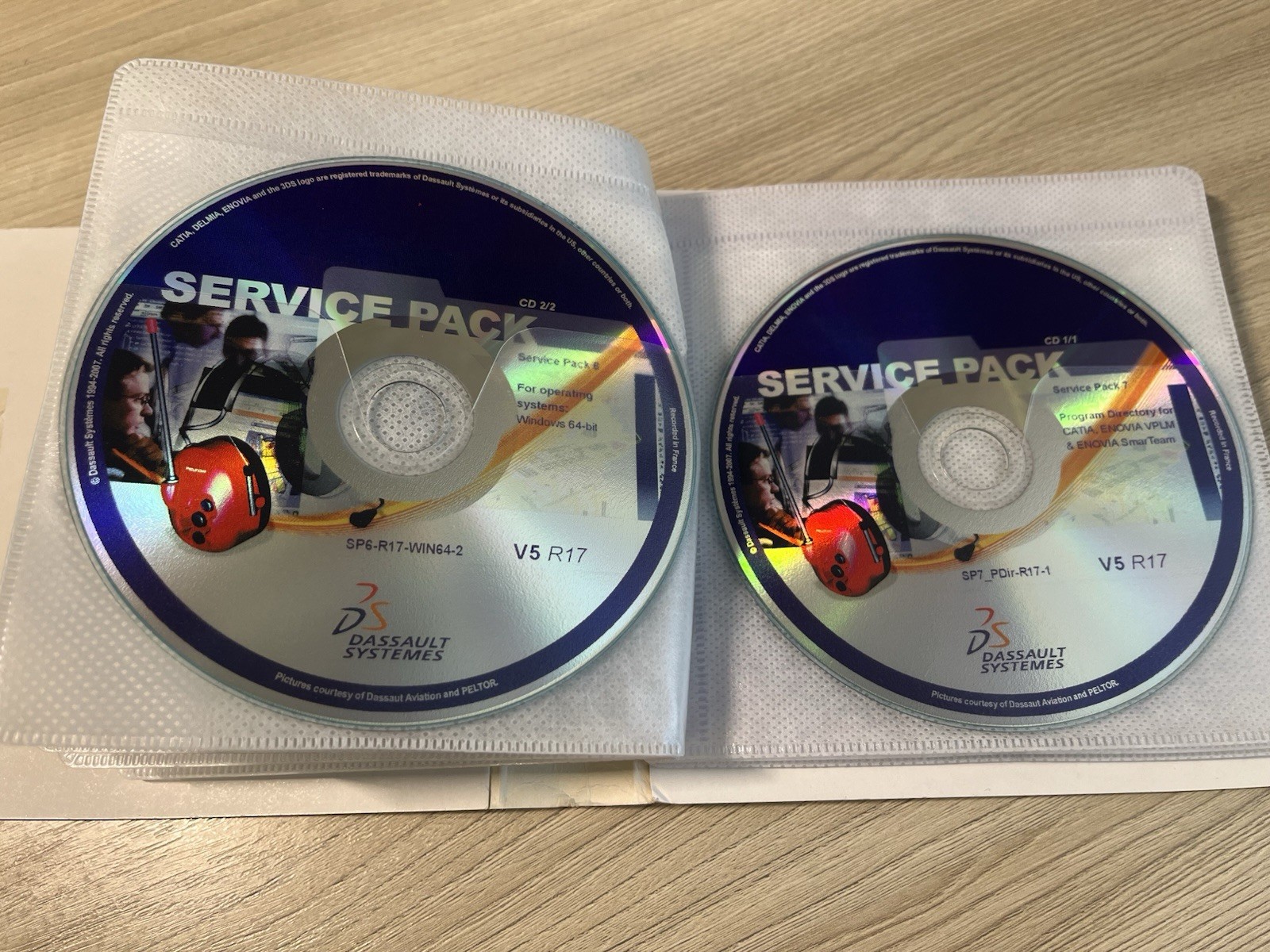 CATIA V5 R17 P2 Boxed Version – Original Discs – Collectible Read Description