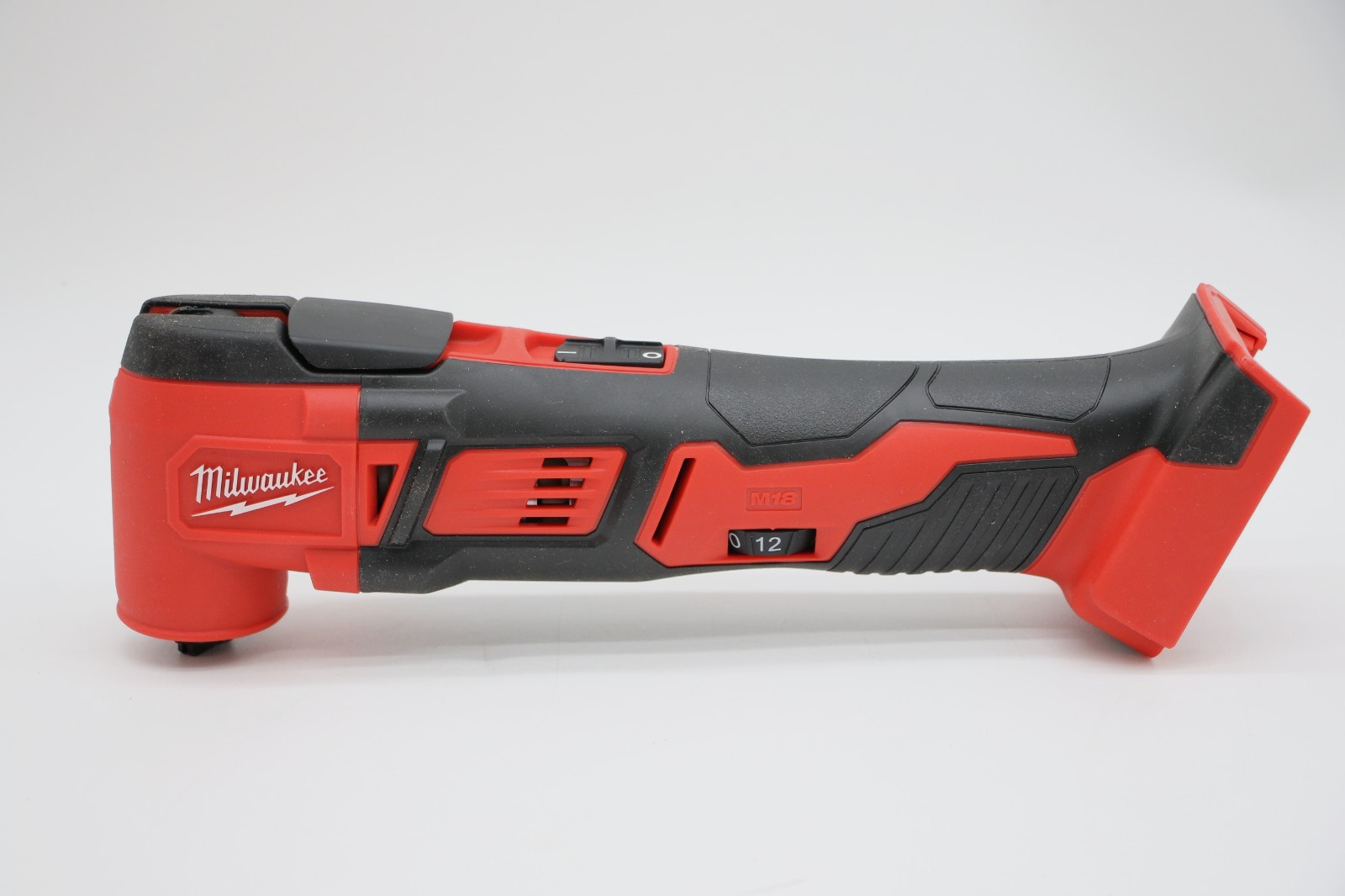 Milwaukee M18 18V Cordless Multi Tool - 2626-20 (Tool Only)
