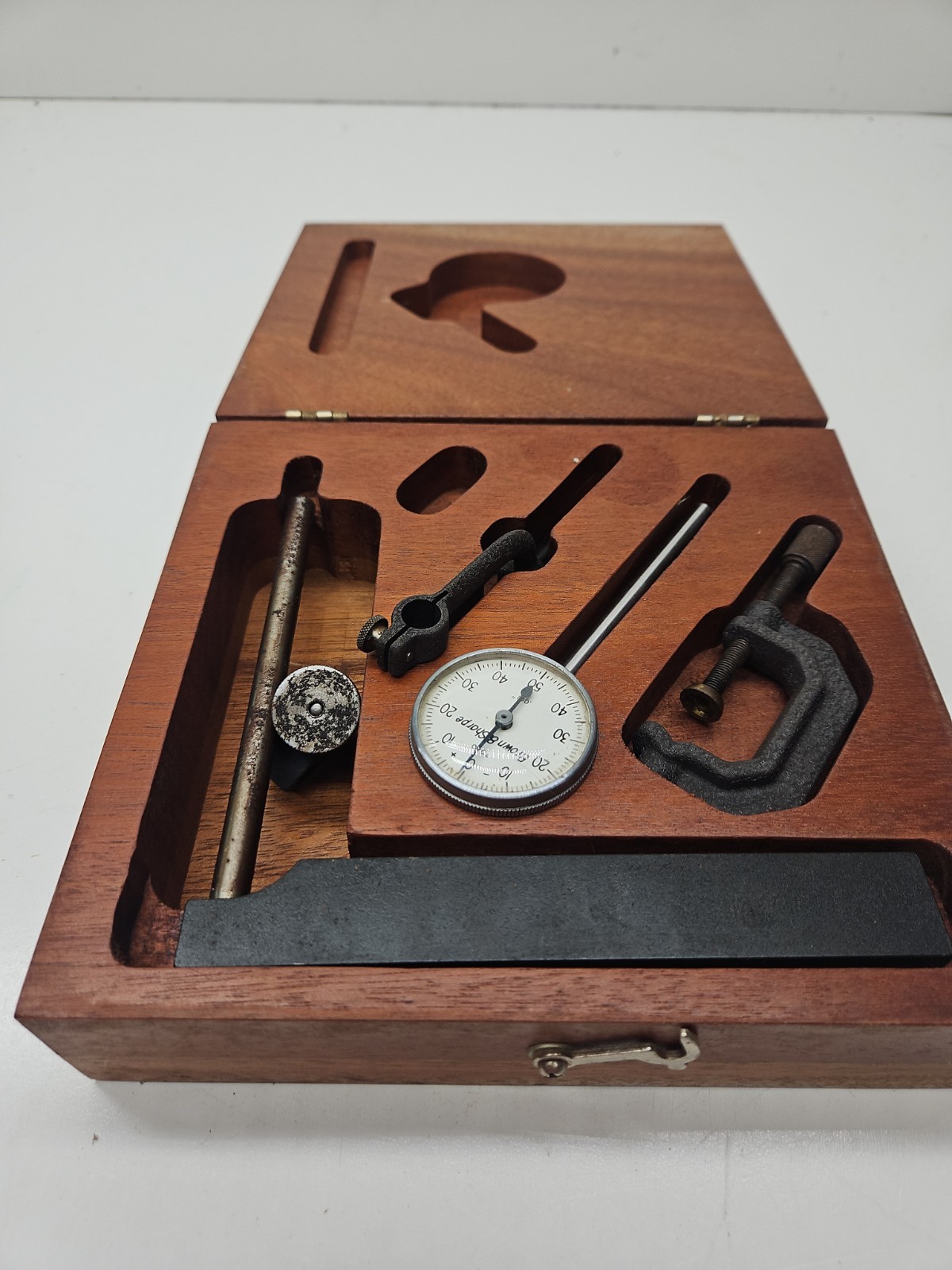 Brown & Sharpe Dial Indicator 7040 Base Machinist