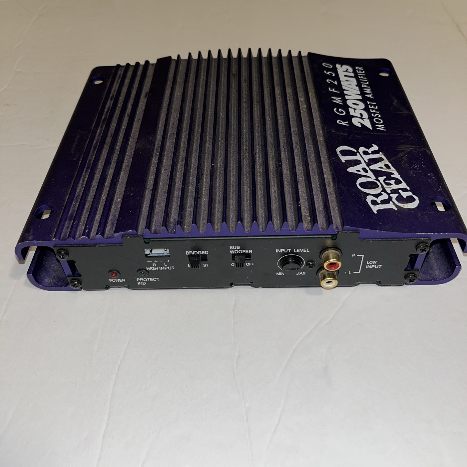 Road Gear RGMF250 250 Watts Mosfet Amplifier
