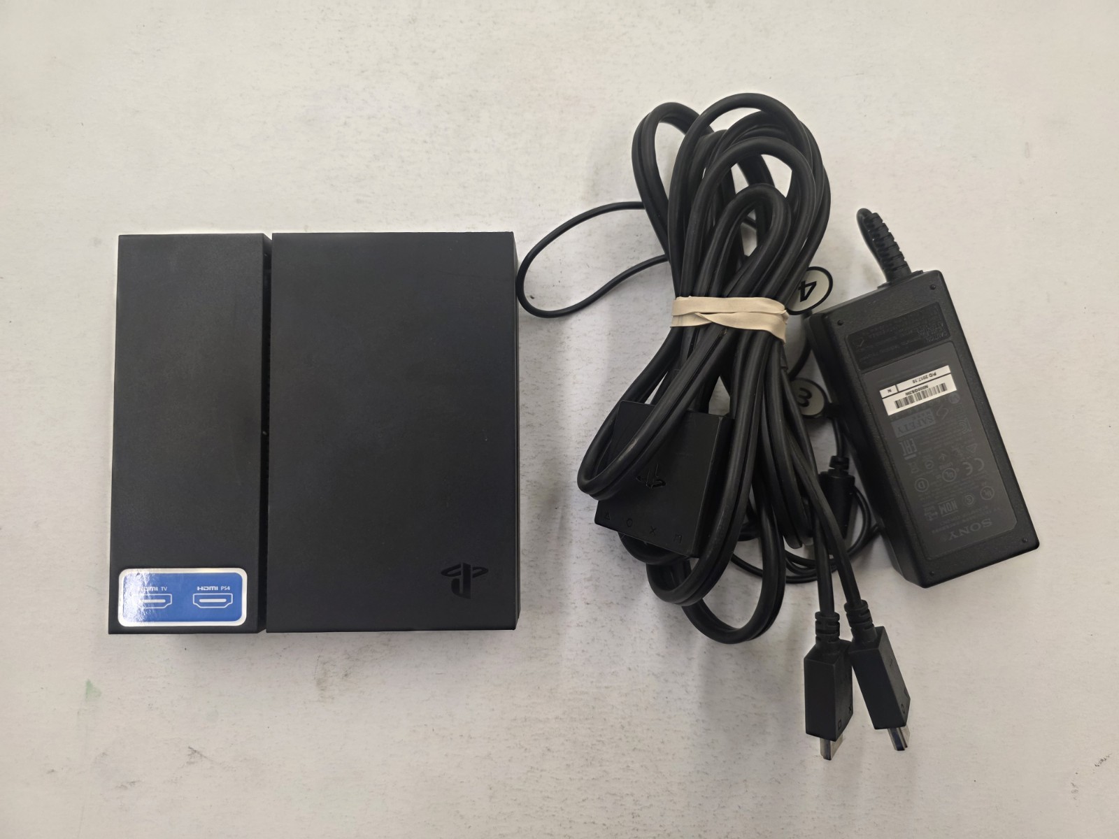 Sony PS4 PlayStation VR Processor Unit CUH-ZVR1 w/ AC Adapter & HDMI Cable