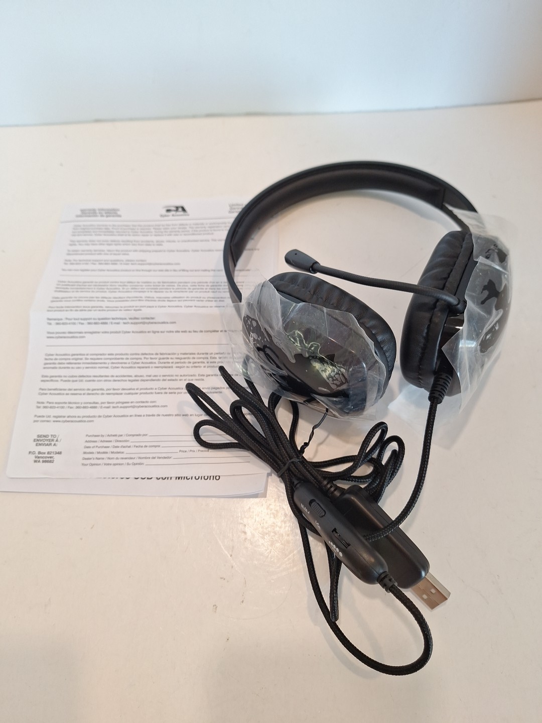 Cyber Acoustics AC-6012 Wired Stereo USB Headset With Microphone Gaming Cans