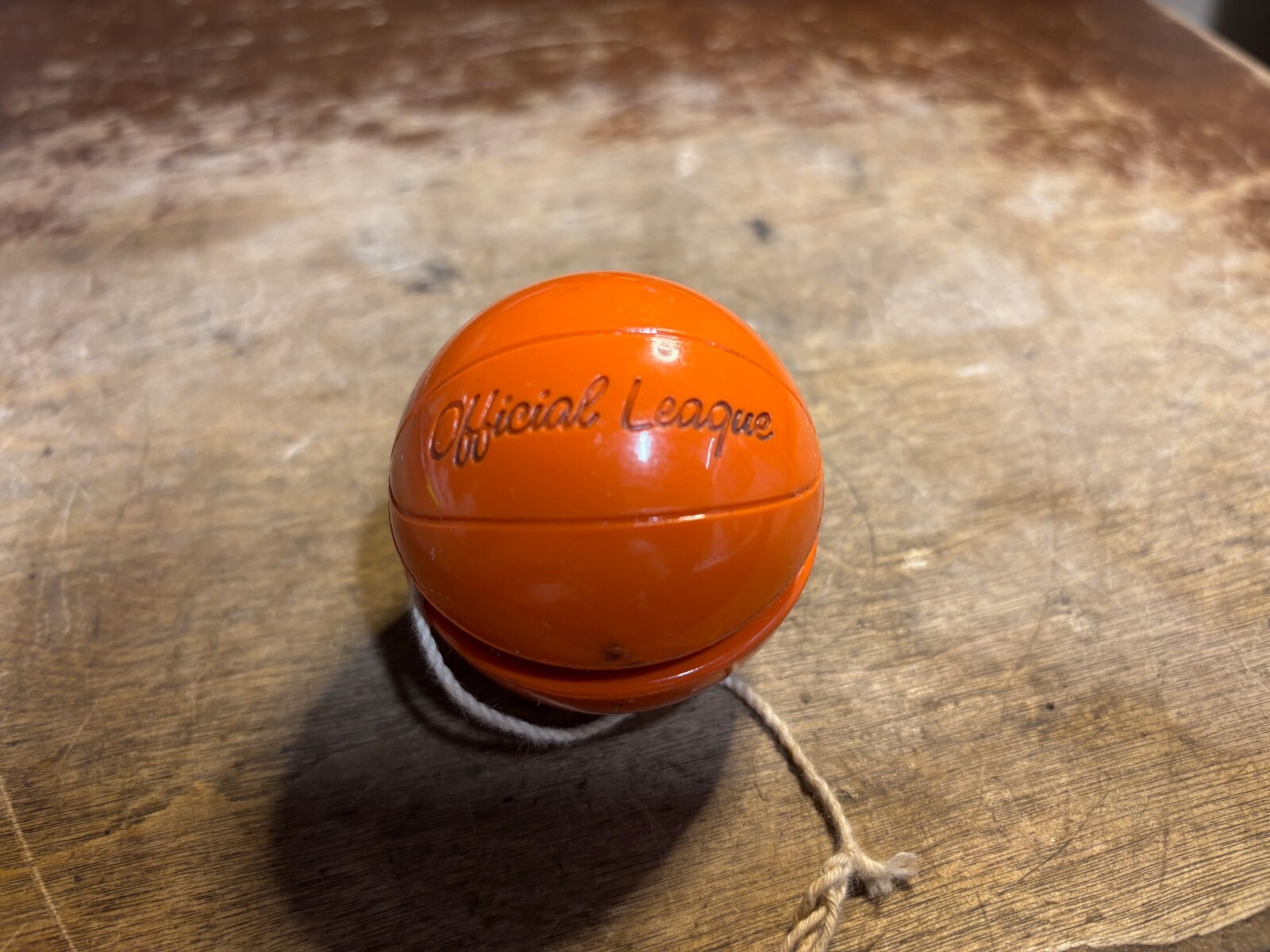 Vintage Festival Professional Official League YO-YO / Basketball - 1970's Yo-yo