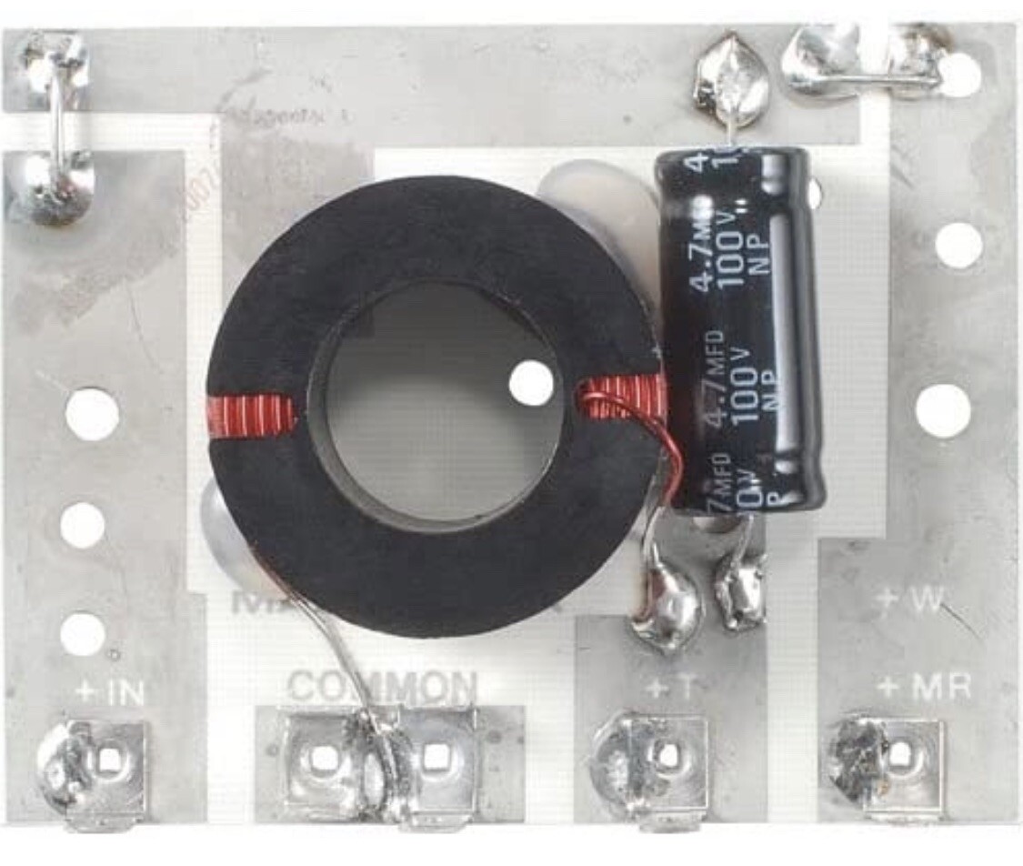 Speaker Crossover, High-Pass 8 Ohm 3,000 Hz 100w, 260-174
