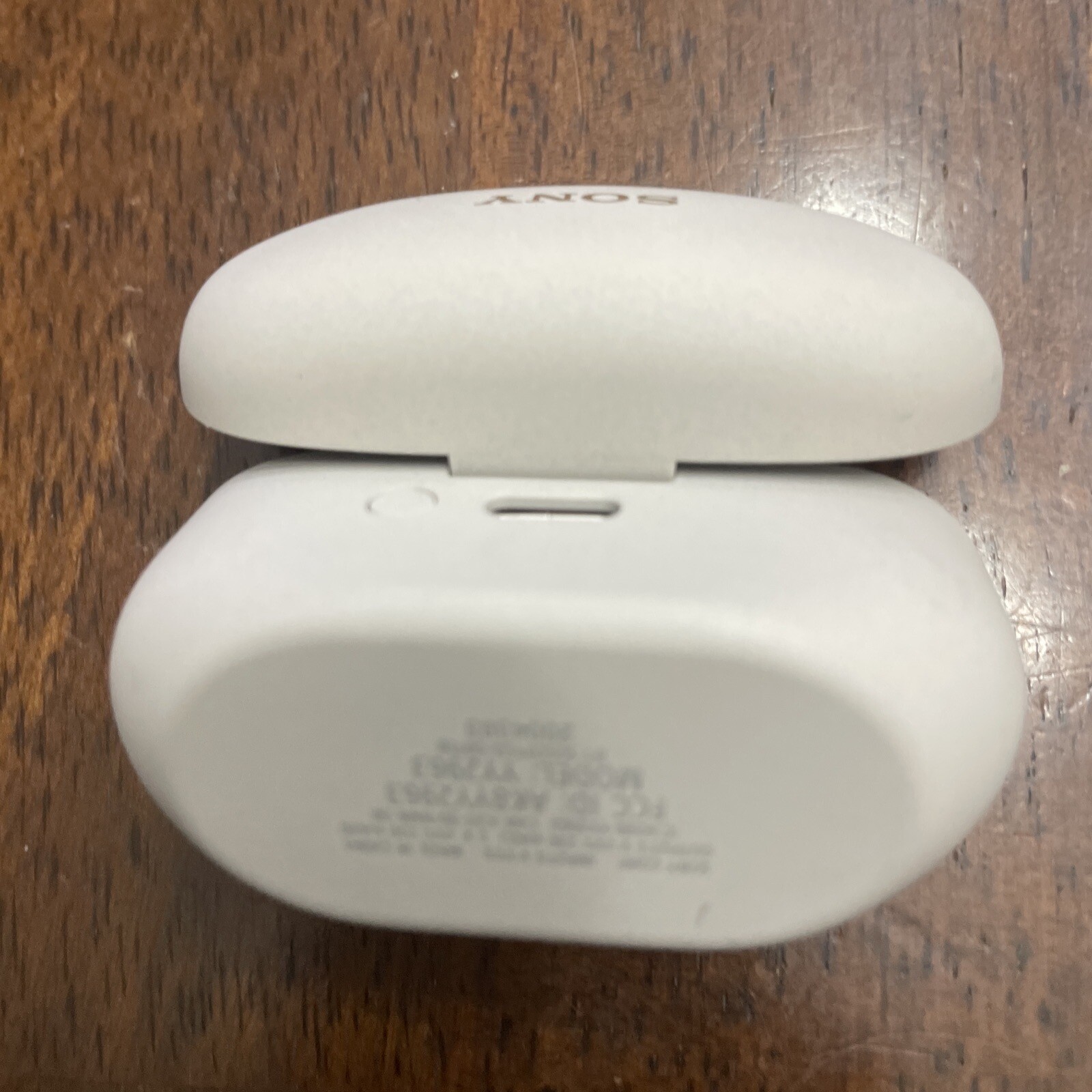 Sony WF-1000XM5 Truly Wireless Bluetooth Replacement - Silver - CHARGING CASE