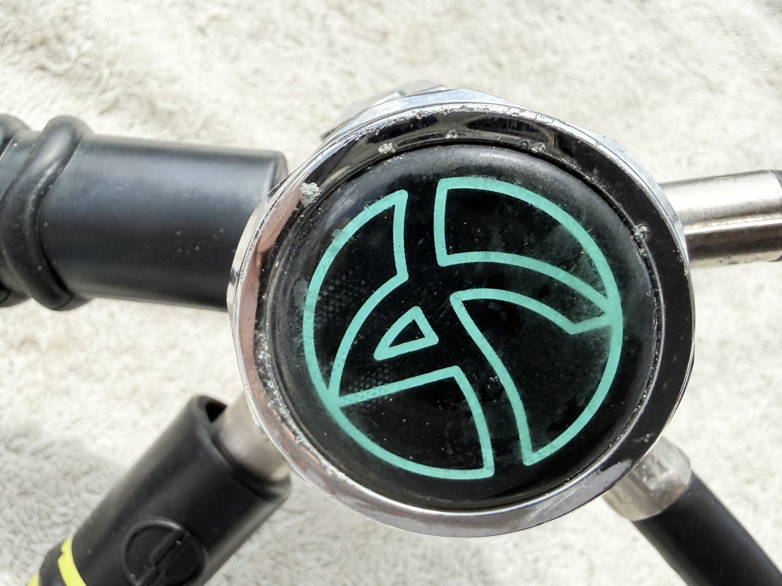 GENESIS REGULATOR /US MATRIX DIVE COMPUTER/OWNER MANUAL/SHERWOOD REGULATOR/CASE