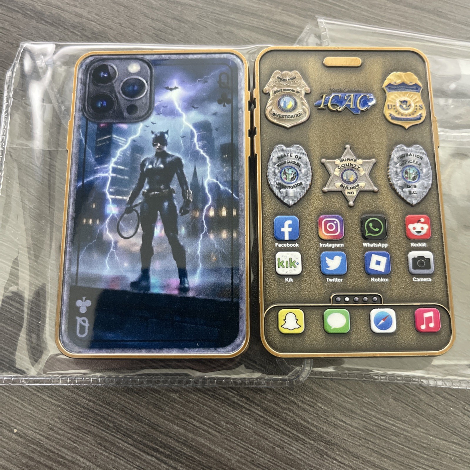 Cat Woman ICAC North Carolina Cell Phone Social Media Challenge Coin Gold Queen