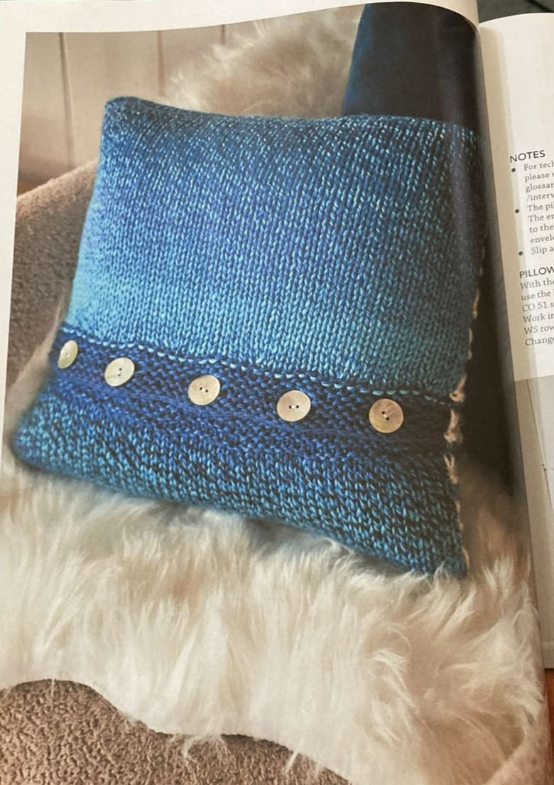 Rare Interweave KNITS Gifts 2023 magazine
